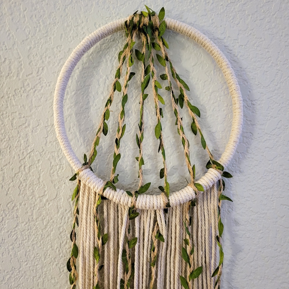 handmade boho leafy macrame wall art hanging / wreath